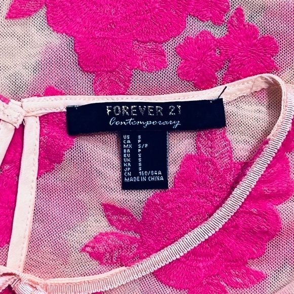 FOREVER 21 Contemporary Embroidered Rose Sheer Mesh Shirt Womens Size Small - Picture 3 of 9